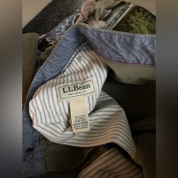 LL Bean Natural Fit Corduroy Pants In Green/Gray Size 32 x 32 - Picture 10 of 15